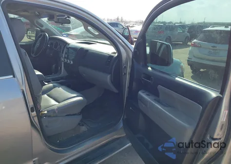 2008 Toyota Sequoia Sr5 5.7L V8 из США, поврежденный, VIN 5TDZY64A58S004656